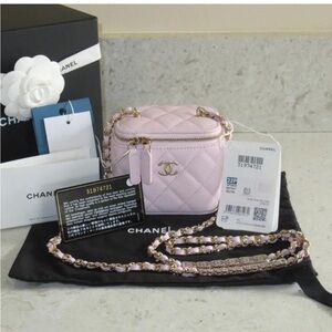 Chanel 22p mini vanity baby pink bag